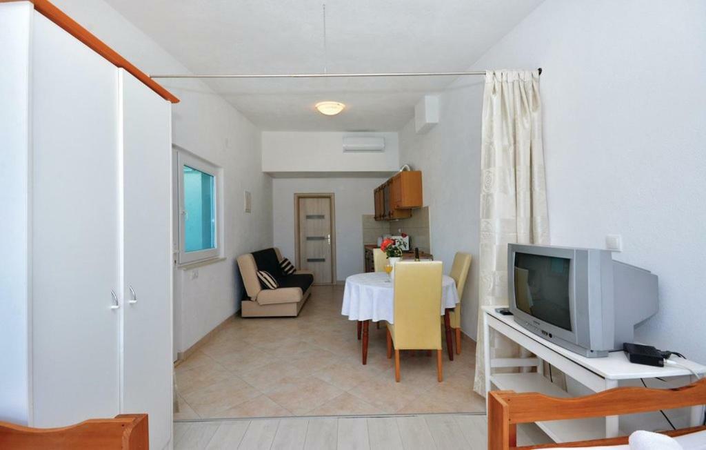 Studio Apartman โปดสตรานา ภายนอก รูปภาพ